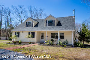 136 Willow Dr, Jackson, NJ 08527 photo 4