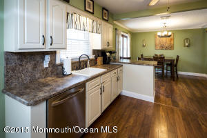 625 Devon St, Forked River, NJ 08731 photo 9
