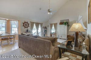 16 Tom Gray Ct, Forked River, NJ 08731 photo 7