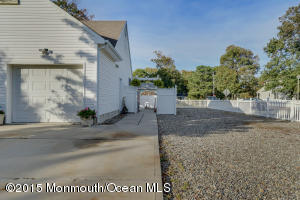 16 Tom Gray Ct, Forked River, NJ 08731 photo 32
