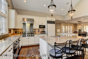 34 Red Coach Ln, Middletown, NJ 07748 photo 11