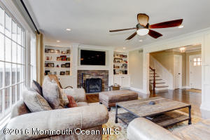 34 Red Coach Ln, Middletown, NJ 07748 photo 6
