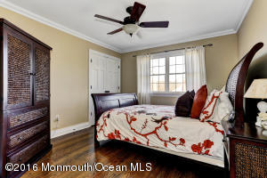 34 Red Coach Ln, Middletown, NJ 07748 photo 19