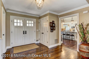 34 Red Coach Ln, Middletown, NJ 07748 photo 2