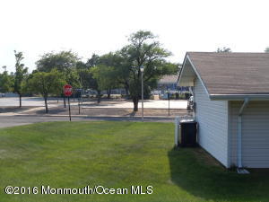 2 King Ln, Brick, NJ 08724 photo 16