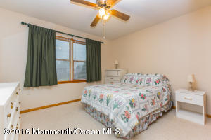 812 Cable Dr, Forked River, NJ 08731 photo 16