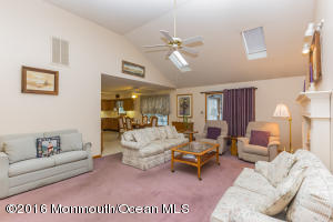 812 Cable Dr, Forked River, NJ 08731 photo 4