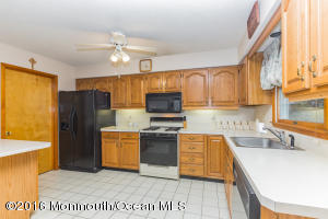 812 Cable Dr, Forked River, NJ 08731 photo 12