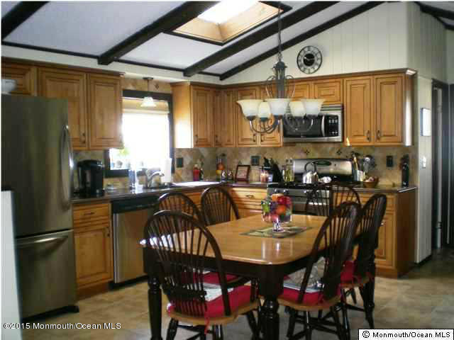 811 Harbor Rd, Forked River, NJ 08731 photo 6