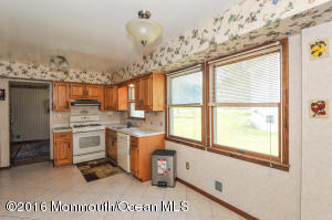 1 Hemlock Rd, Howell, NJ 07731 photo 7