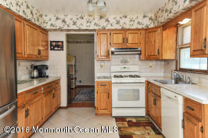 1 Hemlock Rd, Howell, NJ 07731 photo 9