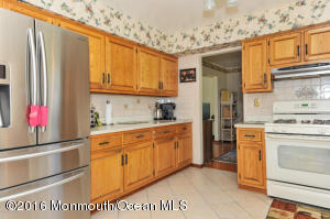 1 Hemlock Rd, Howell, NJ 07731 photo 10