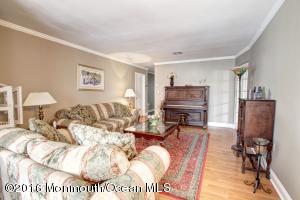 23 Thames Pl, Brick, NJ 08723 photo 3
