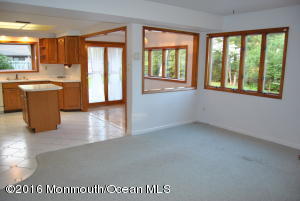 3 Cambridge Dr, Jackson, NJ 08527 photo 4