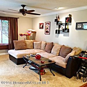 77 Northrup Dr, Brick, NJ 08724 photo 1