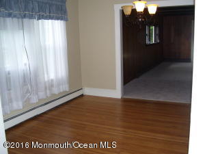 61 Broad St, Matawan, NJ 07747 photo 5