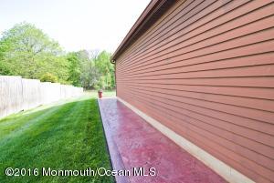 11 Eagle Rd, Marlboro, NJ 07746 photo 28
