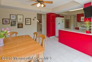11 Eagle Rd, Marlboro, NJ 07746 photo 12
