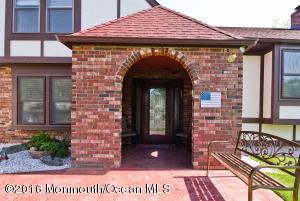 11 Eagle Rd, Marlboro, NJ 07746 photo 2