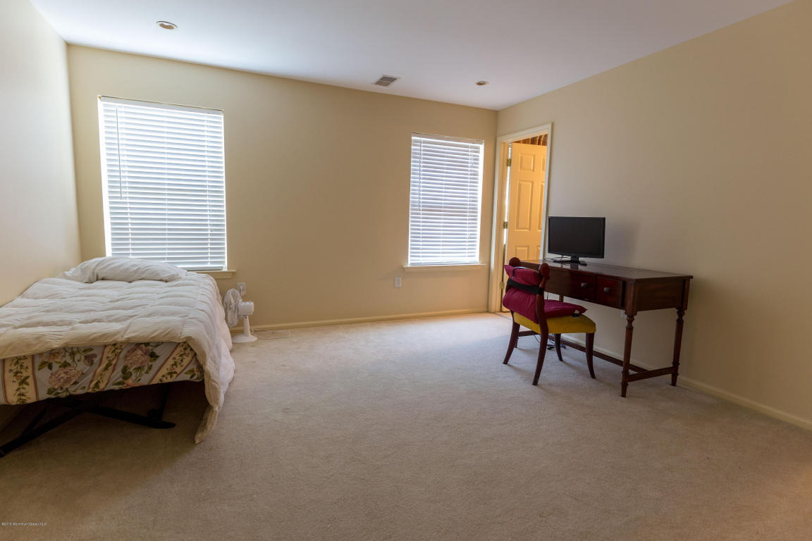 11 Rockspray Ct, Howell, NJ 07731 photo 27