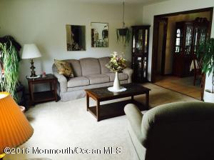 1439 Flintoft Ave, Brick, NJ 08724 photo 4