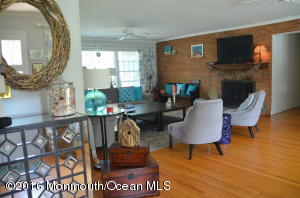 1102 Riverview Dr, Brielle, NJ 08730 photo 3