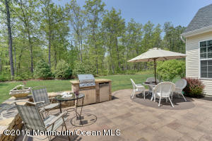7 Braemore Ct, Forked River, NJ 08731 photo 3