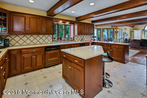 5 Deep Hollow Dr, Middletown, NJ 07748 photo 4
