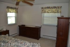 8 Stonybrook Rd, Whiting, NJ 08759 photo 28