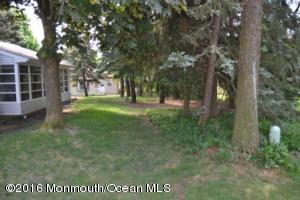 8 Stonybrook Rd, Whiting, NJ 08759 photo 7