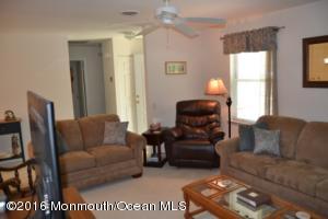 8 Stonybrook Rd, Whiting, NJ 08759 photo 15