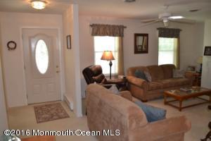 8 Stonybrook Rd, Whiting, NJ 08759 photo 12