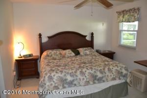8 Stonybrook Rd, Whiting, NJ 08759 photo 27