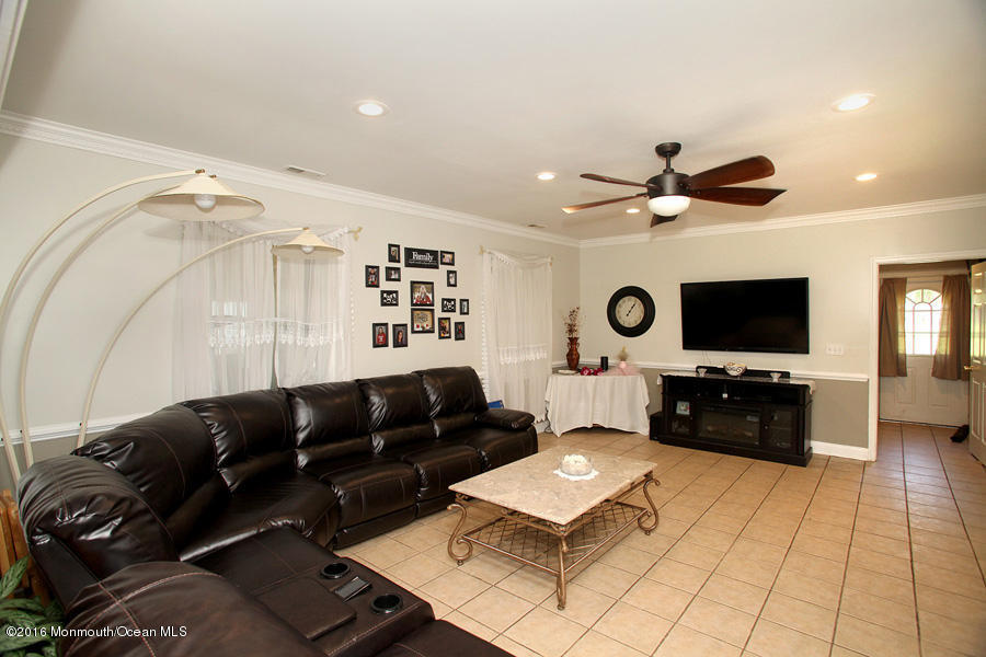 268 Metedeconk Trl, Jackson, NJ 08527 photo 10