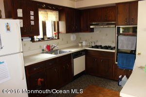 2 Glen Rd, Howell, NJ 07731 photo 3