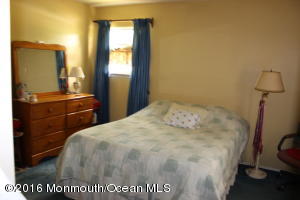 2 Glen Rd, Howell, NJ 07731 photo 7