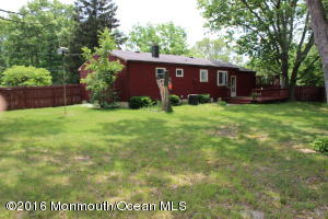 2 Glen Rd, Howell, NJ 07731 photo 14