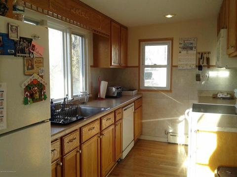 136 Jackson St, Matawan, NJ 07747 photo 2