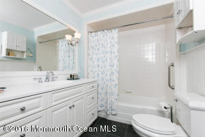 12 Wilson Cir, Rumson, NJ 07760 photo 10