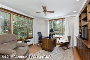 12 Wilson Cir, Rumson, NJ 07760 photo 17