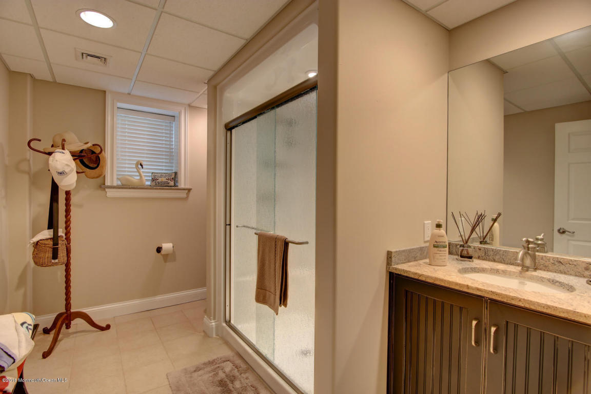 627 Summit Pl, Brielle, NJ 08730 photo 27