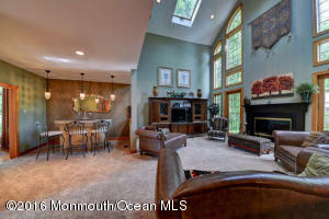 16 David Ct, Millstone, NJ 08535 photo 3