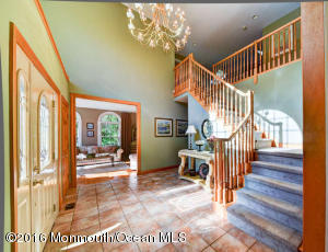 16 David Ct, Millstone, NJ 08535 photo 4