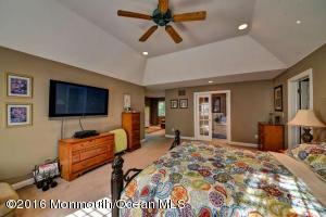 16 David Ct, Millstone, NJ 08535 photo 6