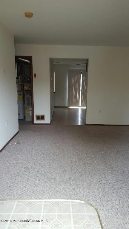 401 Sandra Pl, Brick, NJ 08724 photo 3