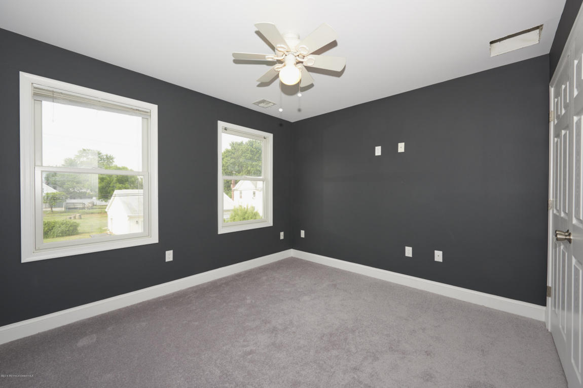 71 Compton St, Middletown, NJ 07748 photo 18