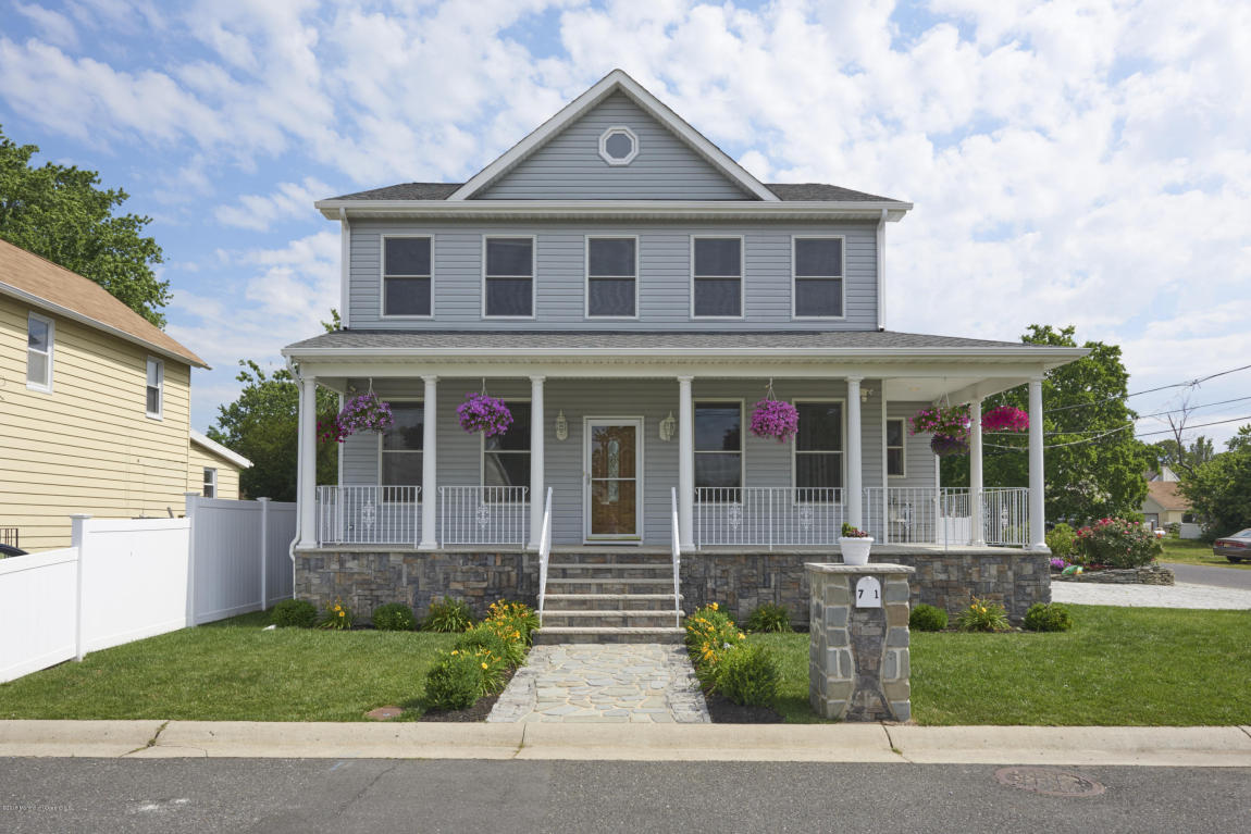 71 Compton St, Middletown, NJ 07748 photo 1