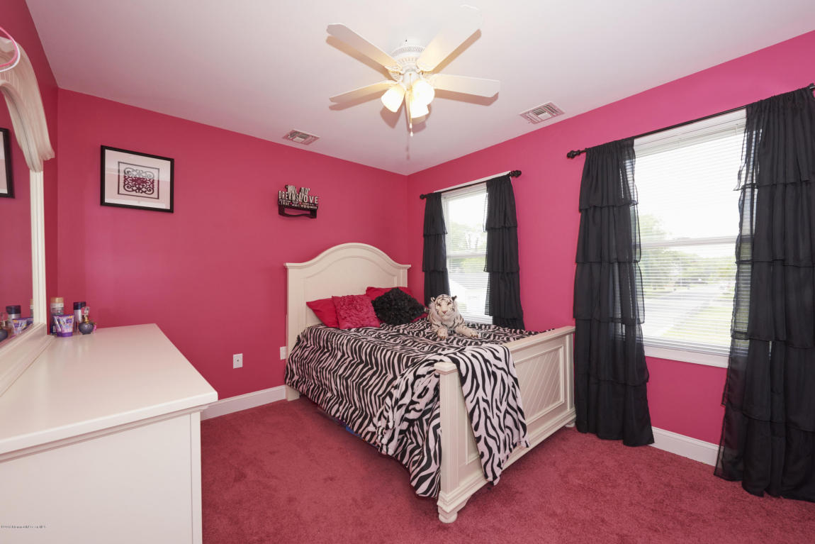71 Compton St, Middletown, NJ 07748 photo 21