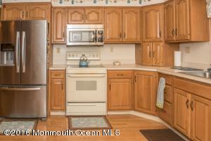 656 W Commodore Blvd, Jackson, NJ 08527 photo 8