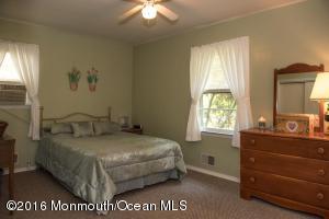 656 W Commodore Blvd, Jackson, NJ 08527 photo 17